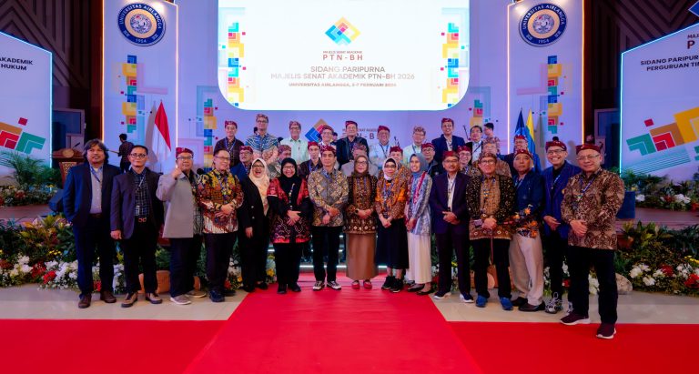 Sidang Majelis Senat Akademik PTN-BH “Harmonisasi Rencana Undang-undang Sistem Pendidikan Nasional dengan Situasi Pendidikan Tinggi Terkini”, pada 5 – 7 Februari 2026 di Universitas Airlangga, Surabaya